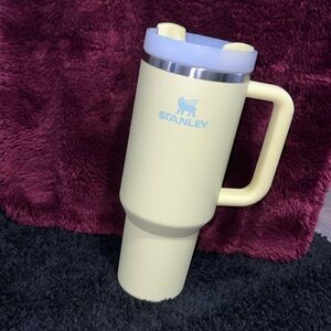Stanley Tumbler 40 oz